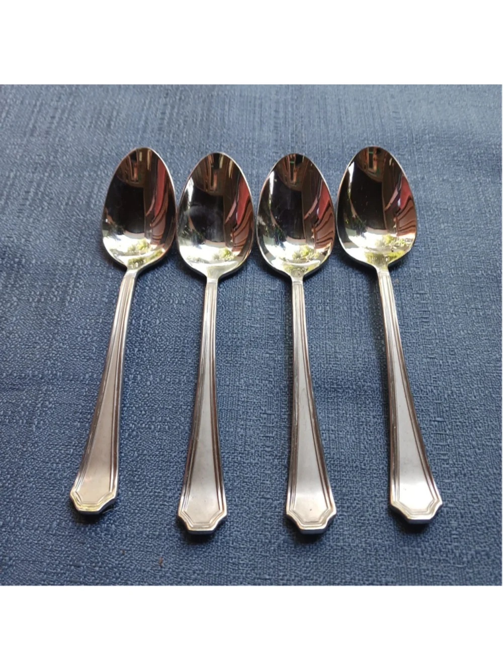 4 Mikasa 18/10 Stainless TATUM FROST Satin Center Glossy Outline TEASPOON 6 3/8